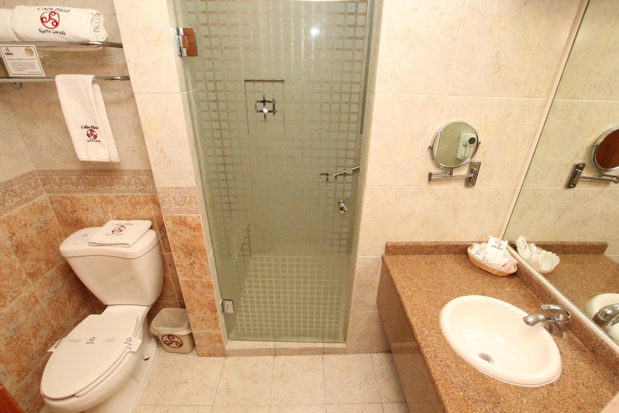 Hotel Colon Plaza Business Class Nuevo Laredo Exterior foto